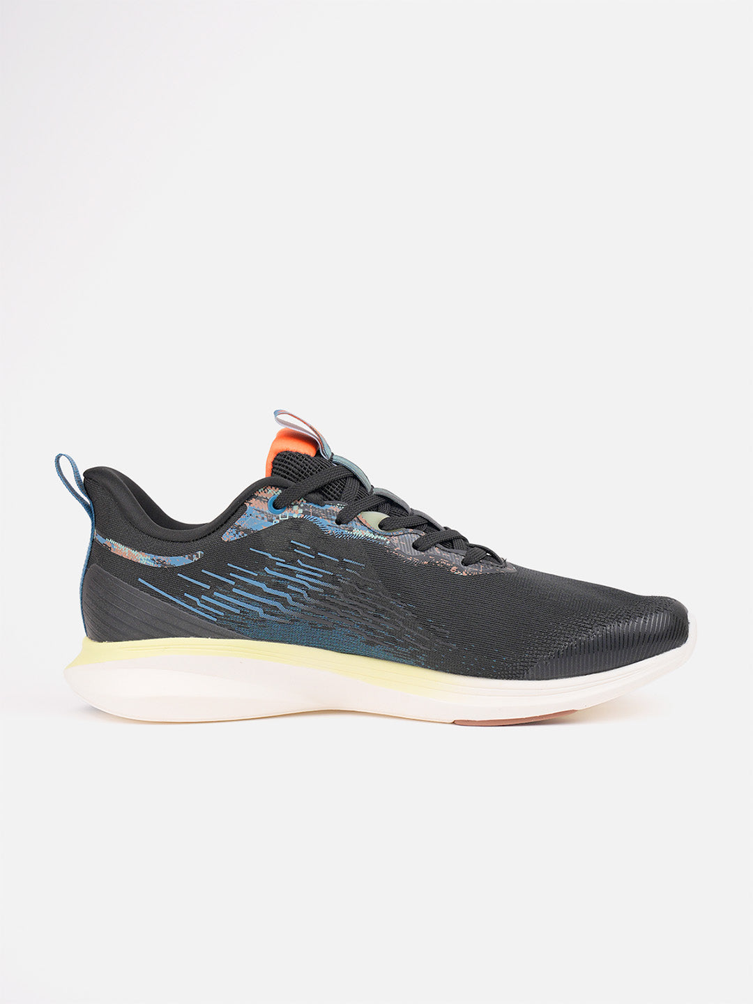 Xtep Men Running Shoes - Black / 40