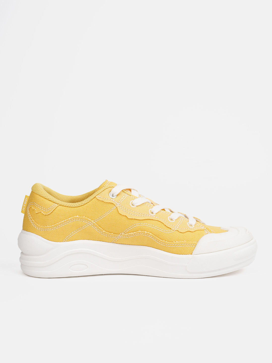 Xtep Women Skateboarding Shoes - Yellow White / 35