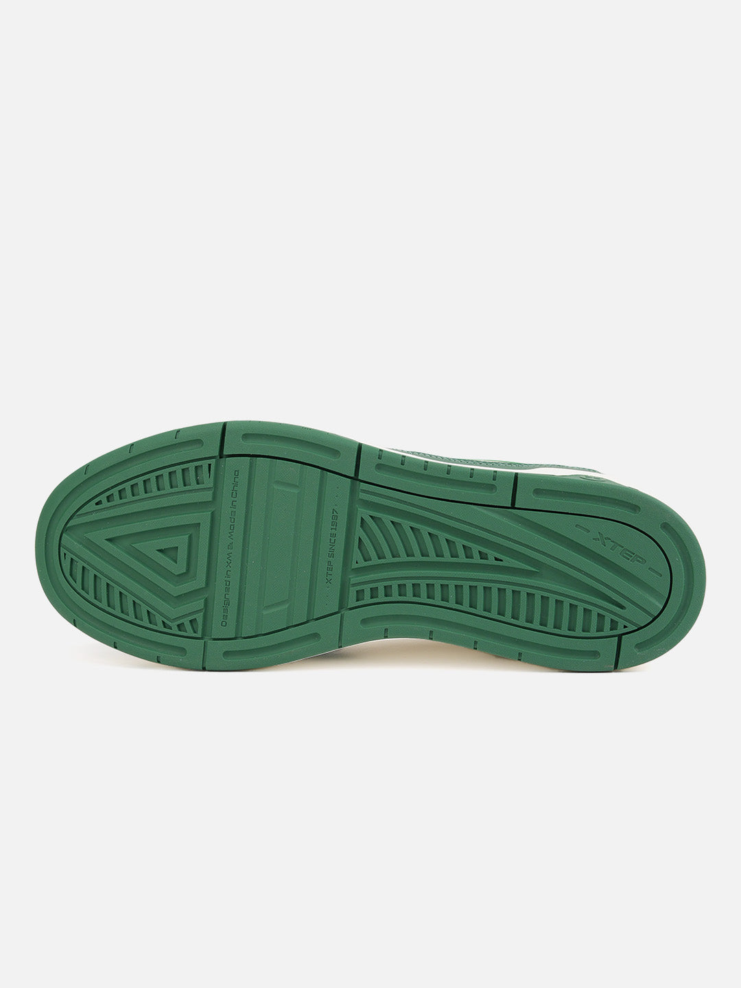 Xtep Men Skateboarding Shoes