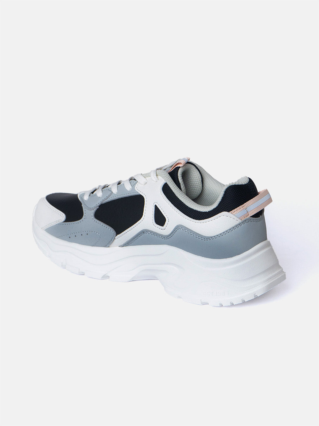 Xtep Women Colourblocked Sneakers