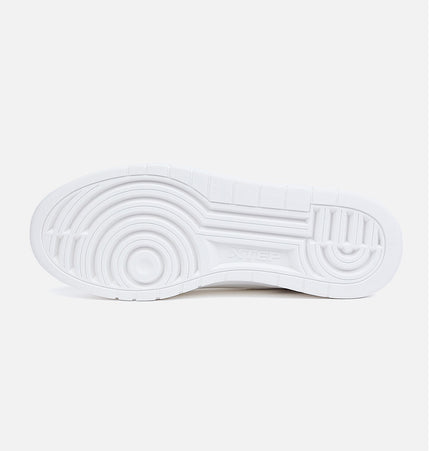 XTEP Classic Bold Comfort Skate Shoes