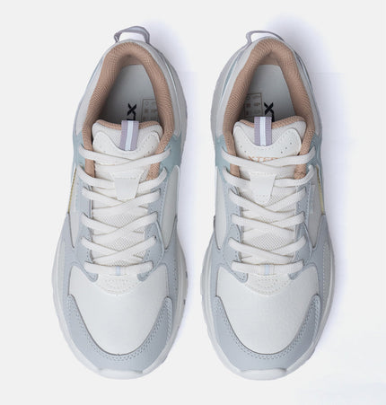 Xtep Women Colourblocked Sneakers