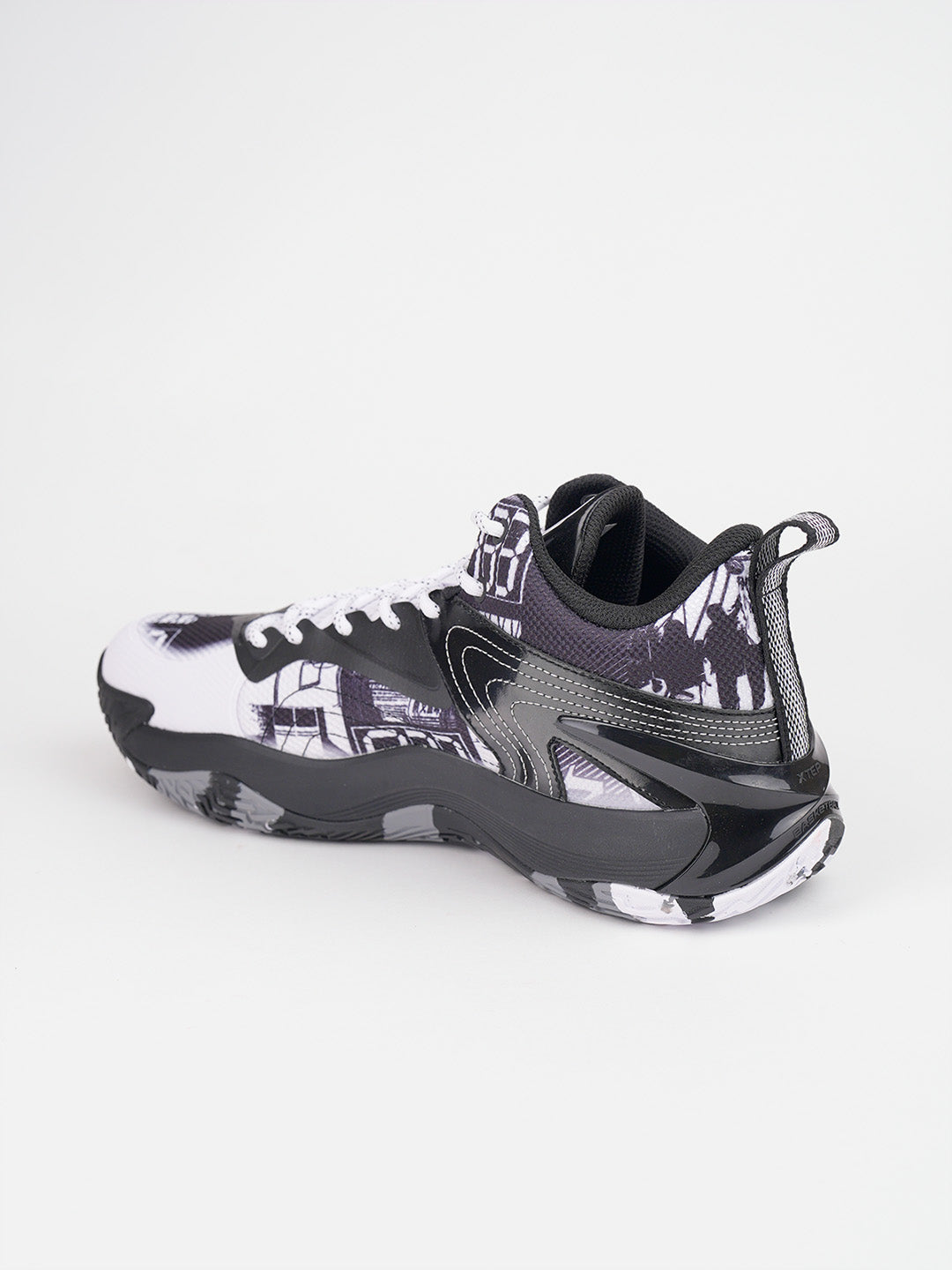 Xtep Men Dynamic Foam Basketball Shoes