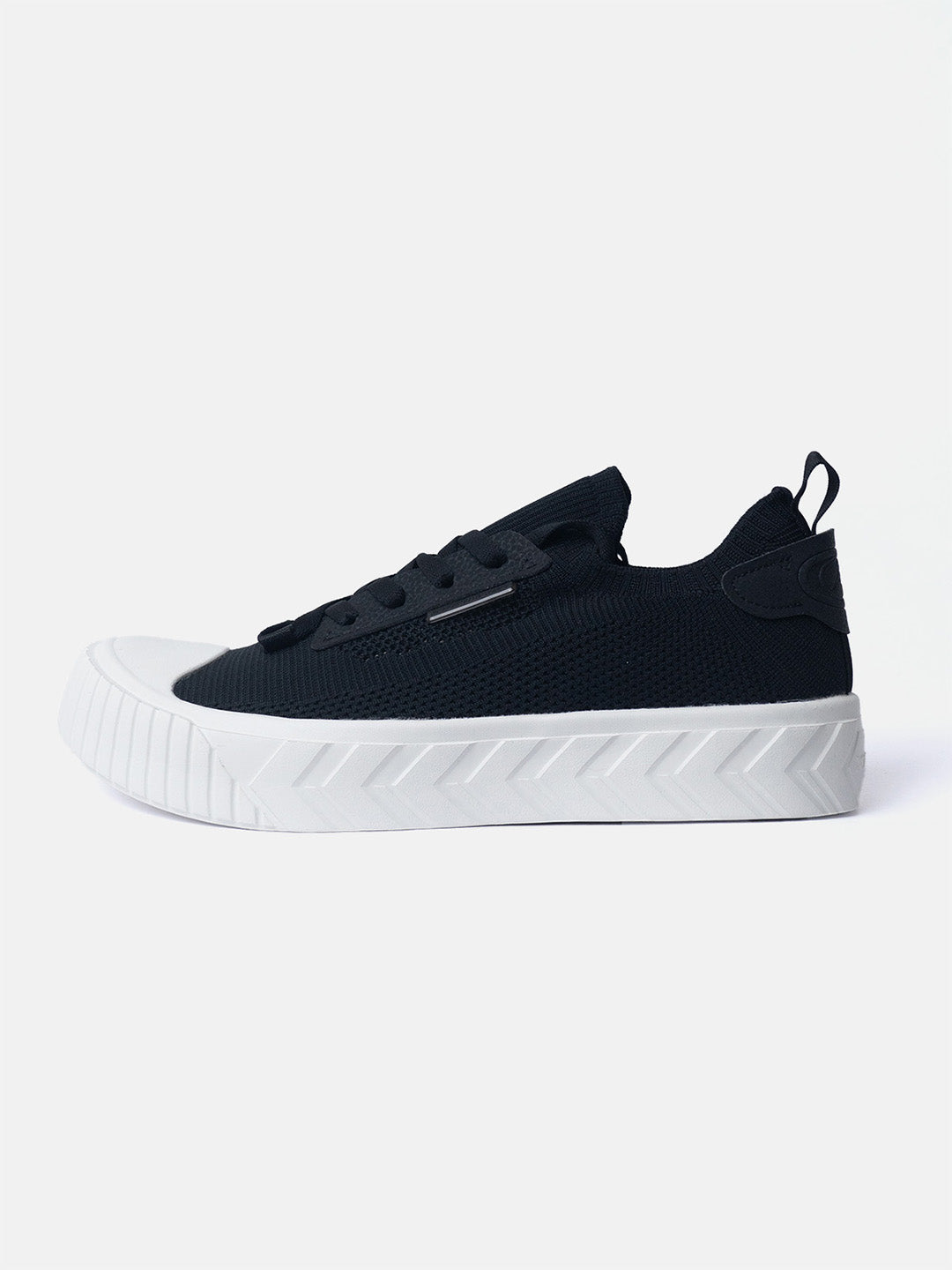 Xtep Men SKateboarding Shoes