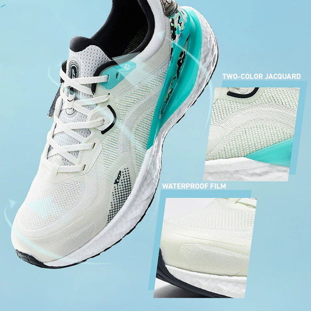 Mesh - Flexible Fit Construction