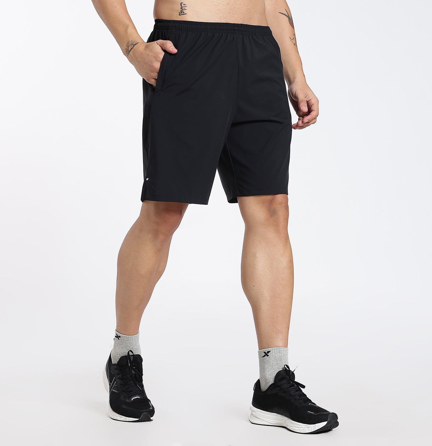 SmoothWeave Woven Shorts - Black